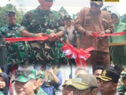 Bupati Sukabumi Dampingi Pangdam III Siliwangi Resmikan Jembatan Panel Garuda di Cisolok