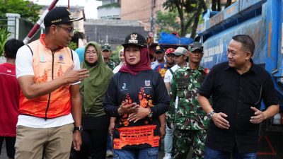 Pemkot Jakbar Gelar Kerja Bakti Serentak di 56 Kelurahan