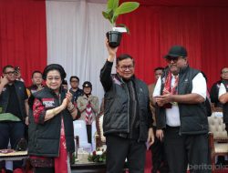 Pram-Rano Hadiri Bung Karno Festival di Taman Proklamasi