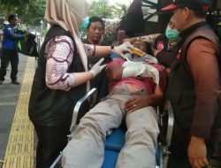 Ngantuk Diduga Jadi Penyebab Pengemudi Ojol Nyusruk di Trotoar Jalan Ahmad Yani Bogor