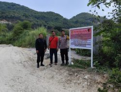 Himbauan Polsek Klapanunggal Pasang Papan Ingatkan di Lokasi Galian C, Untuk Penambang Patuhi Ketentuan Perizinan