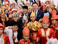 Presiden Prabowo Jamu PM Tailan dalam Santap Malam Resmi Bernuansa Budaya Nusantara